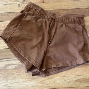 Lululemon athletica inner glow short copper brown